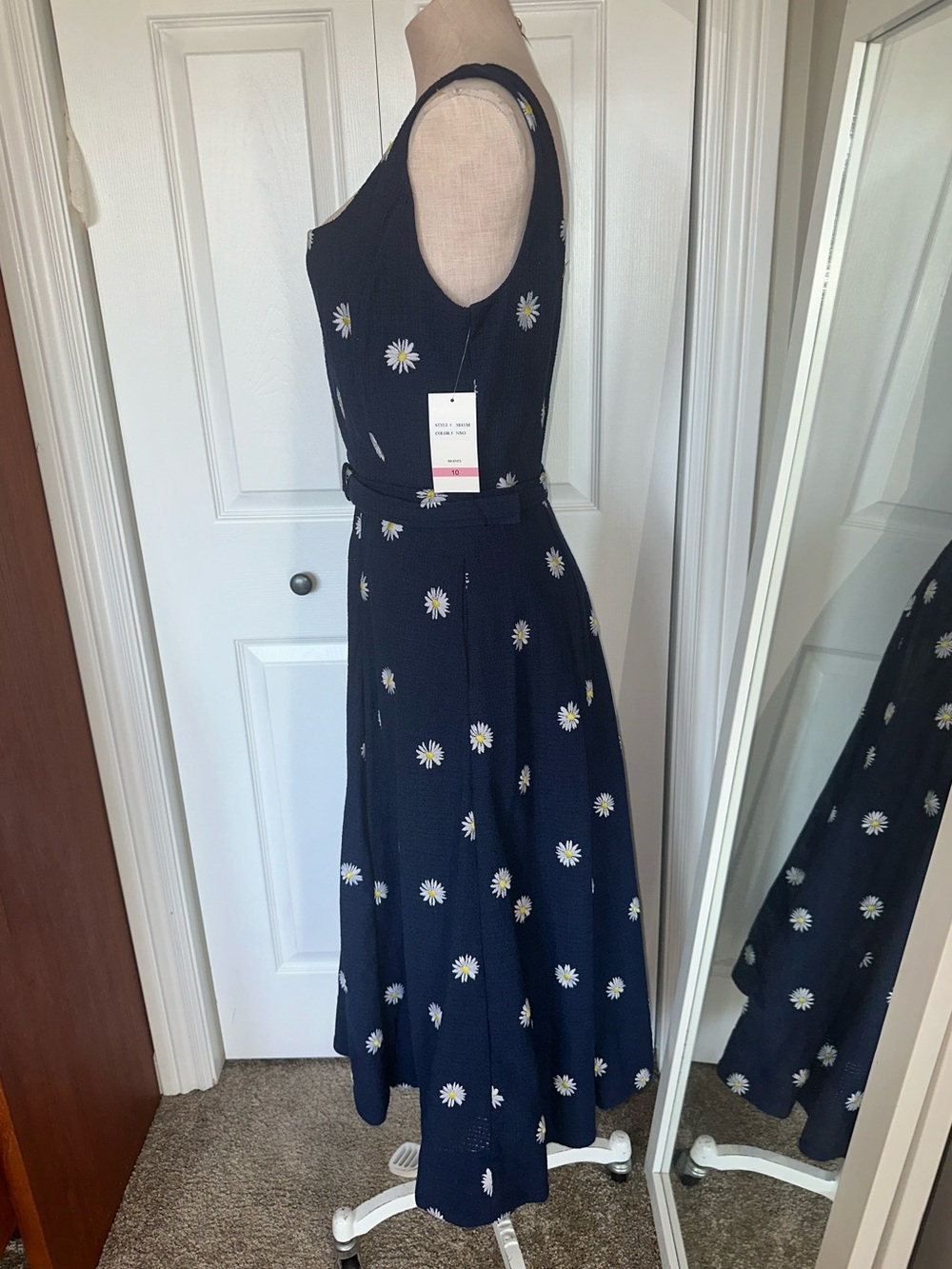 Taylor Navy Daisy Print Midi Dress with Belt - Picture 3 of 7